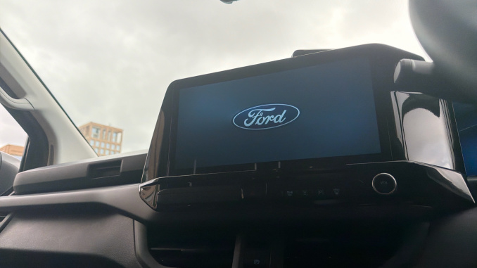 Ford Transit Custom 320 L1 Diesel Fwd 2.0 EcoBlue 170ps H1 Van Sport Auto - Image 15
